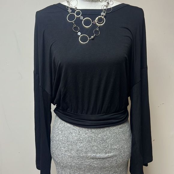 NWT Lulus Black Lightweight Loose Wide Sleeve Blouse - Picture 3 of 11